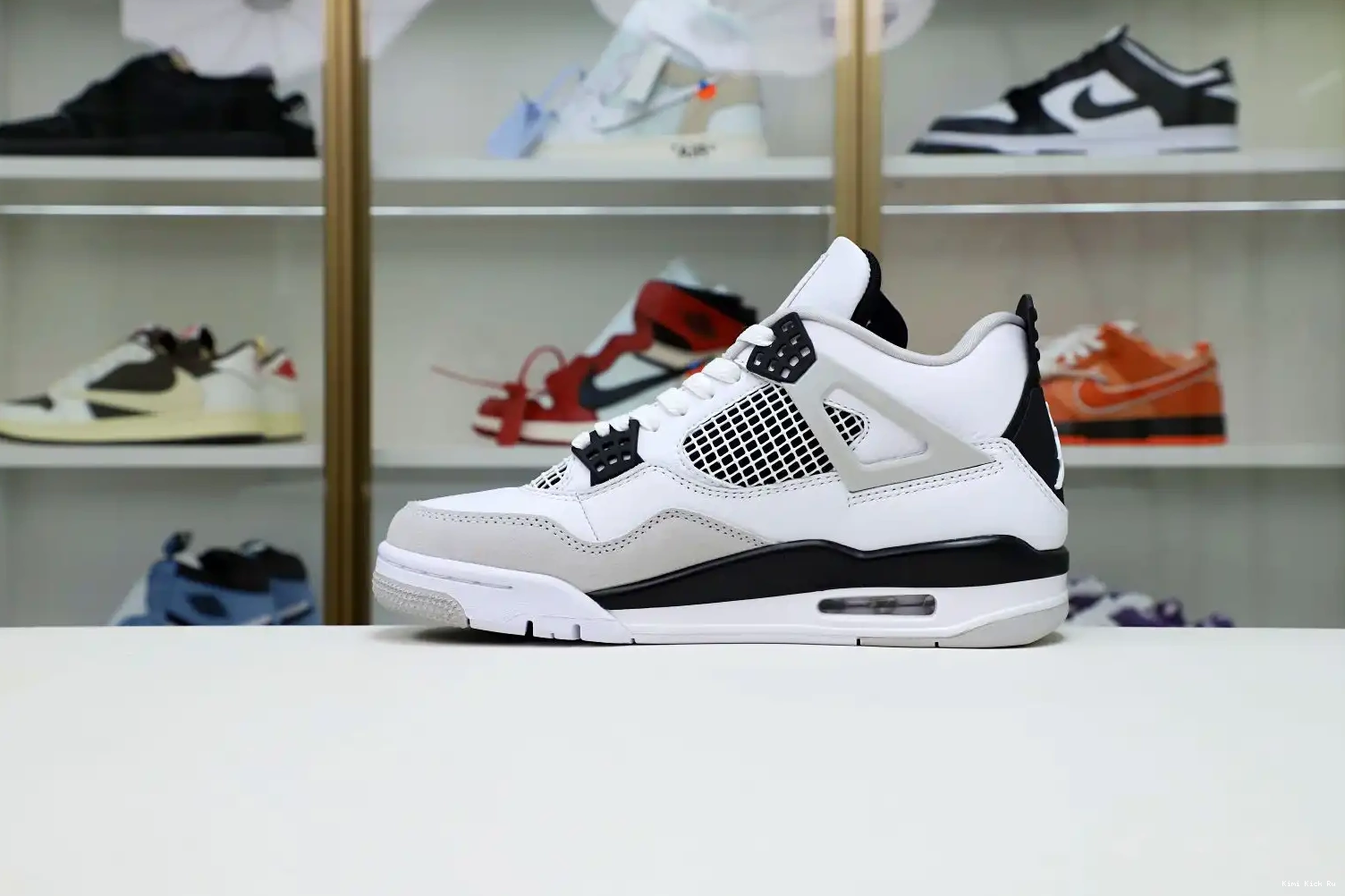 AIR BLACK MILITARY Kimikick JORDAN 4 0816